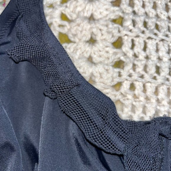 Pour Moi Black Mesh It Up Underwire Halter Swim Bikini Top Size 32FF-UK - Picture 3 of 7